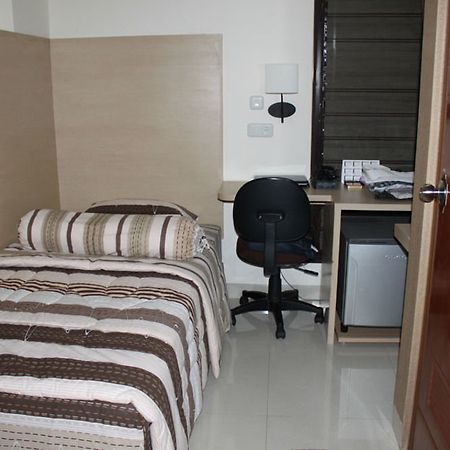 Griya Amartha Hotel Jakarta Ngoại thất bức ảnh